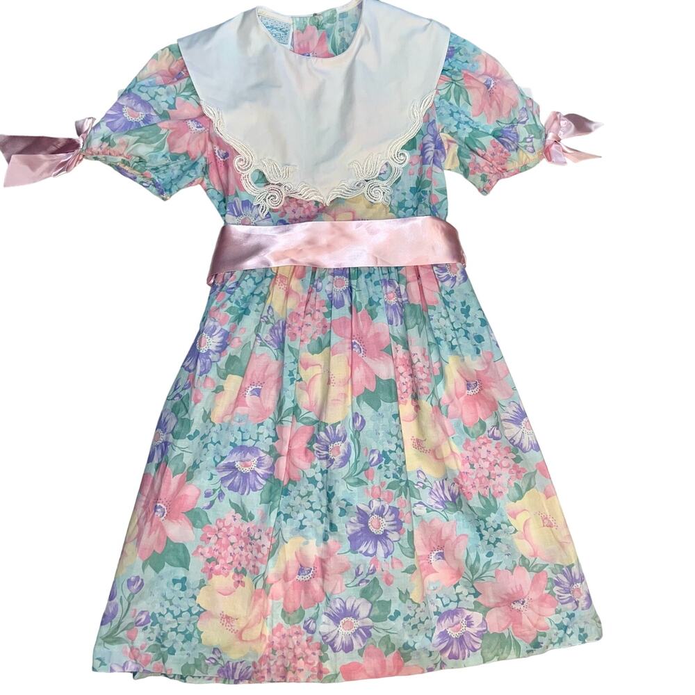 Vintage Floral  girls cottagecore dress  10 pink ribbon white lace collar